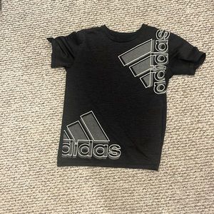 black adidas shirt